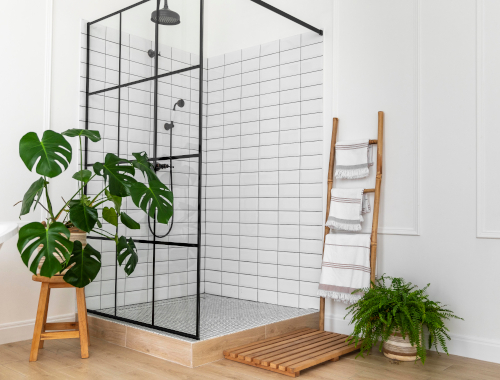 https://www.ferreteriaonlinevtc.com/img/cms/bathroom-interior-design-with-shower.jpg